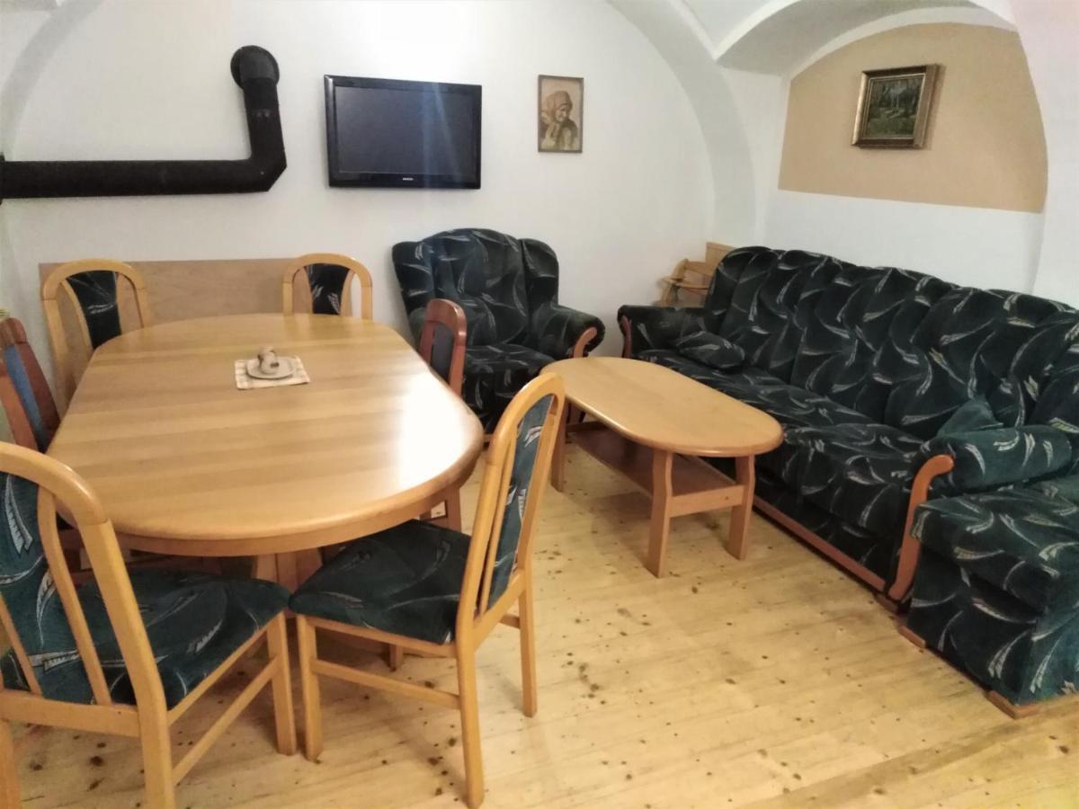 Penzion U Dvojice Nove Mesto na Morave Exterior photo