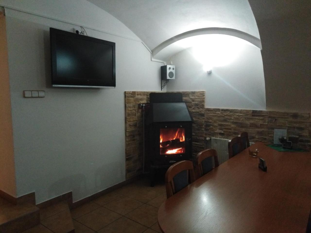 Penzion U Dvojice Nove Mesto na Morave Exterior photo